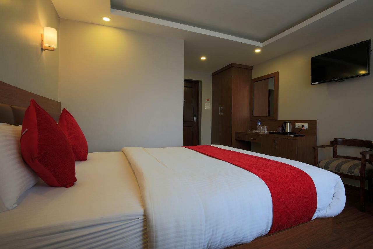 Oyo 453 Hotel Gurkha Heritage Katmandu Zewnętrze zdjęcie